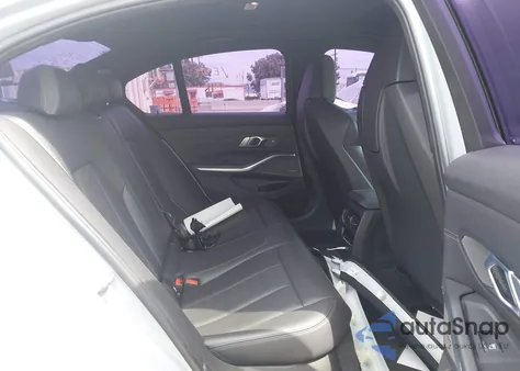 2021 BMW M3 Competition z USA, uszkodzony, nr VIN WBS33AY05MFL49911